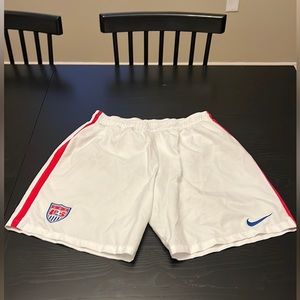 U.S.A. Soccer Shorts, Size XL, Nike